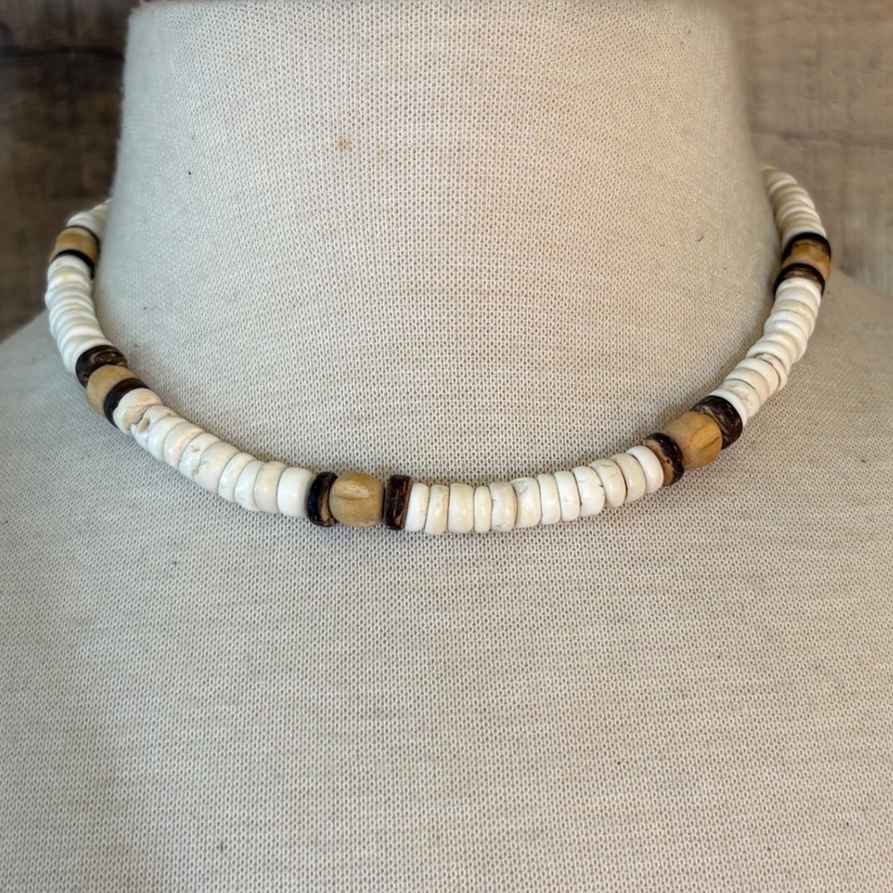 AS White Heishi Shell and Wood Bead Choker Necklace with Button Closure 16.5in